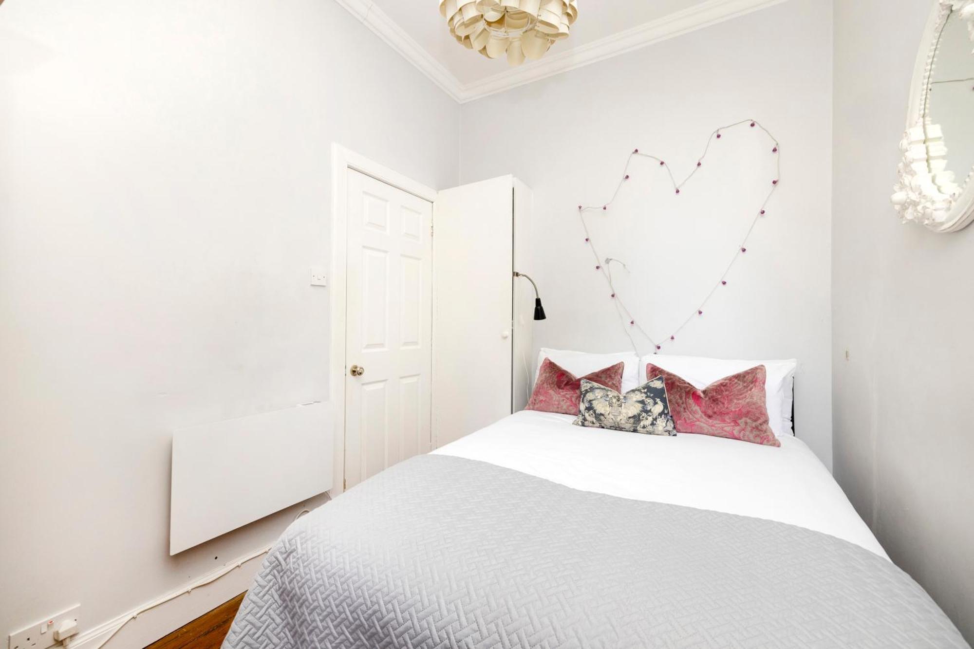 Joivy Classy Apartment Near Edinburgh Castle Edimburgo Exterior foto