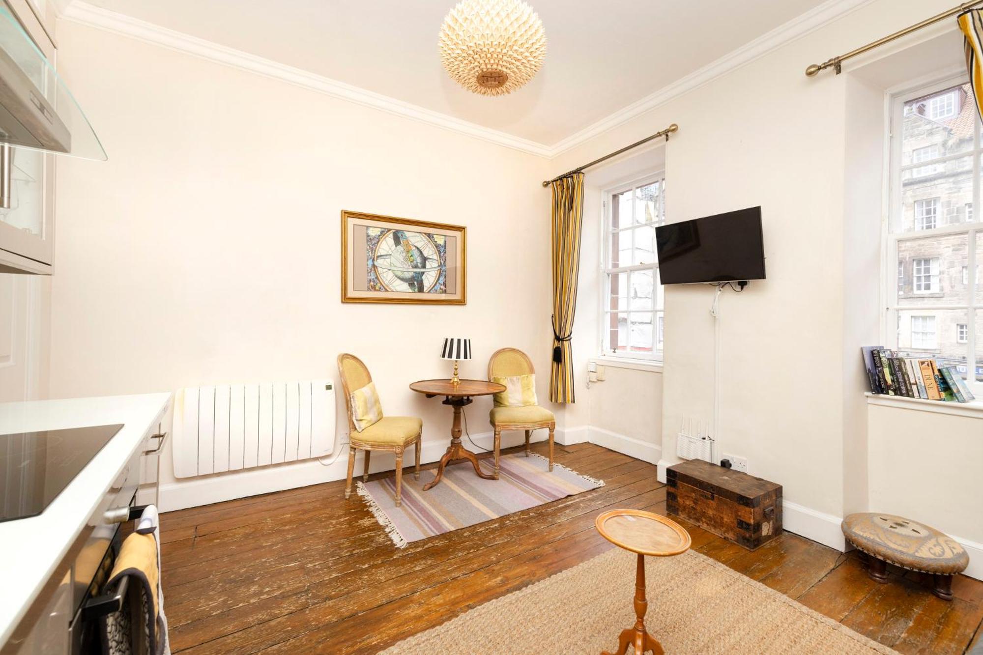 Joivy Classy Apartment Near Edinburgh Castle Edimburgo Exterior foto