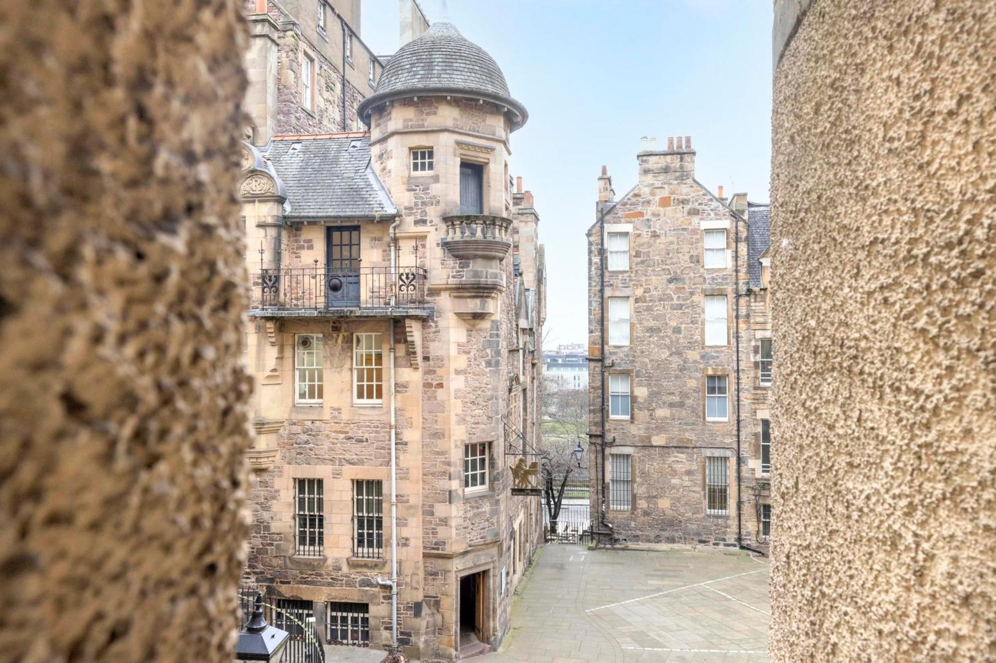 Joivy Classy Apartment Near Edinburgh Castle Edimburgo Exterior foto